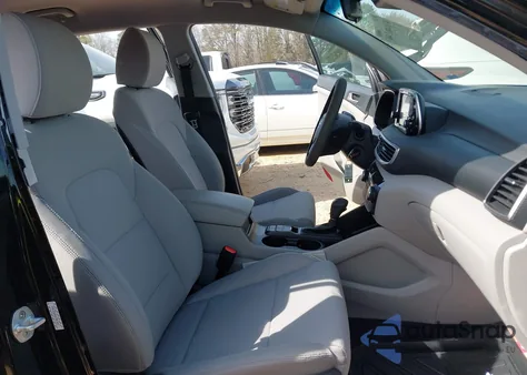 2019 Hyundai Tucson Se from USA, damaged, VIN KM8J23A45KU921641